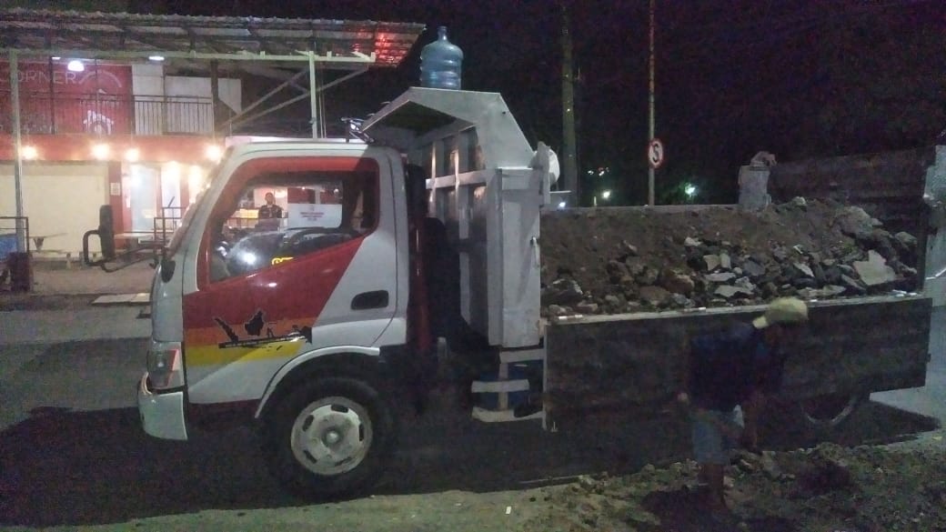 jasa-buang-sampah-proyek