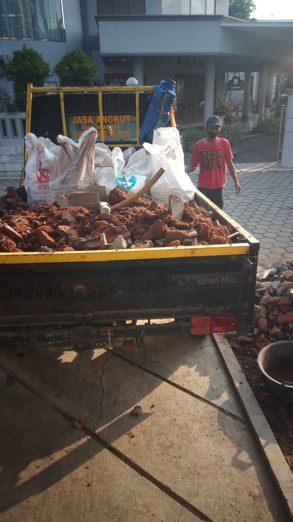 jasa-angkut-puing-jogja